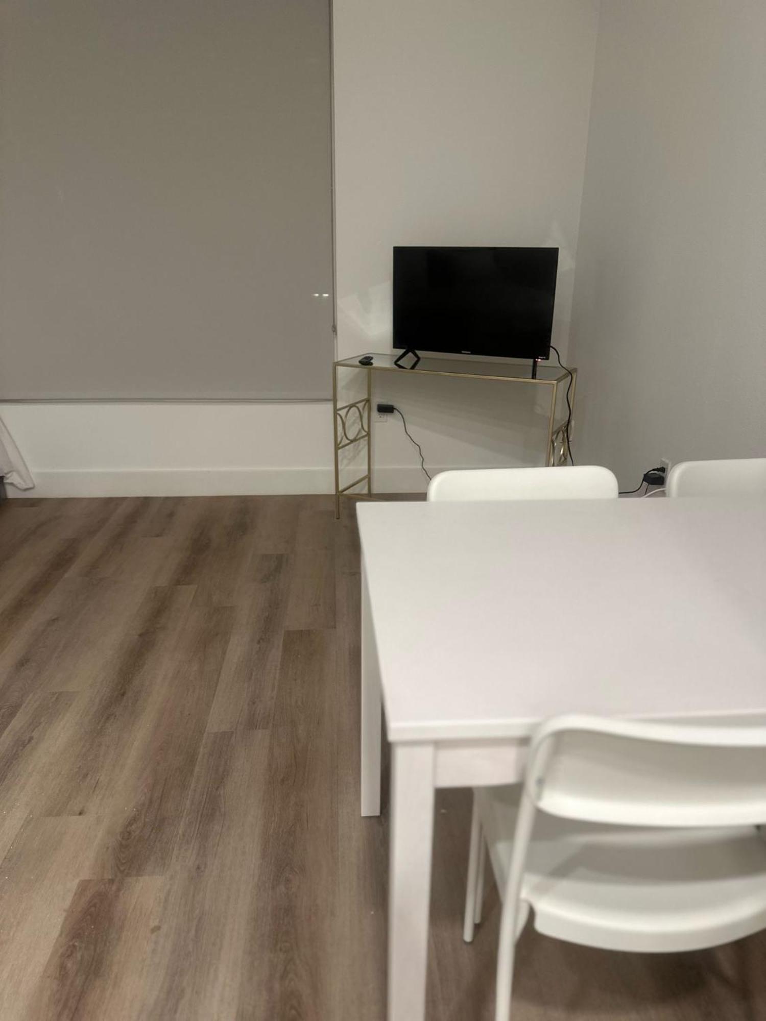 Cozy One Bedroom & Loft Sunset Free Off Site Parking And Wifi Los Angeles Buitenkant foto